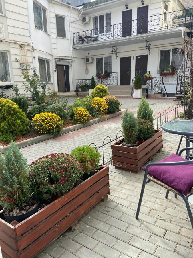 Атмосферная Квартира В Центре Одессы Odessa Buitenkant foto